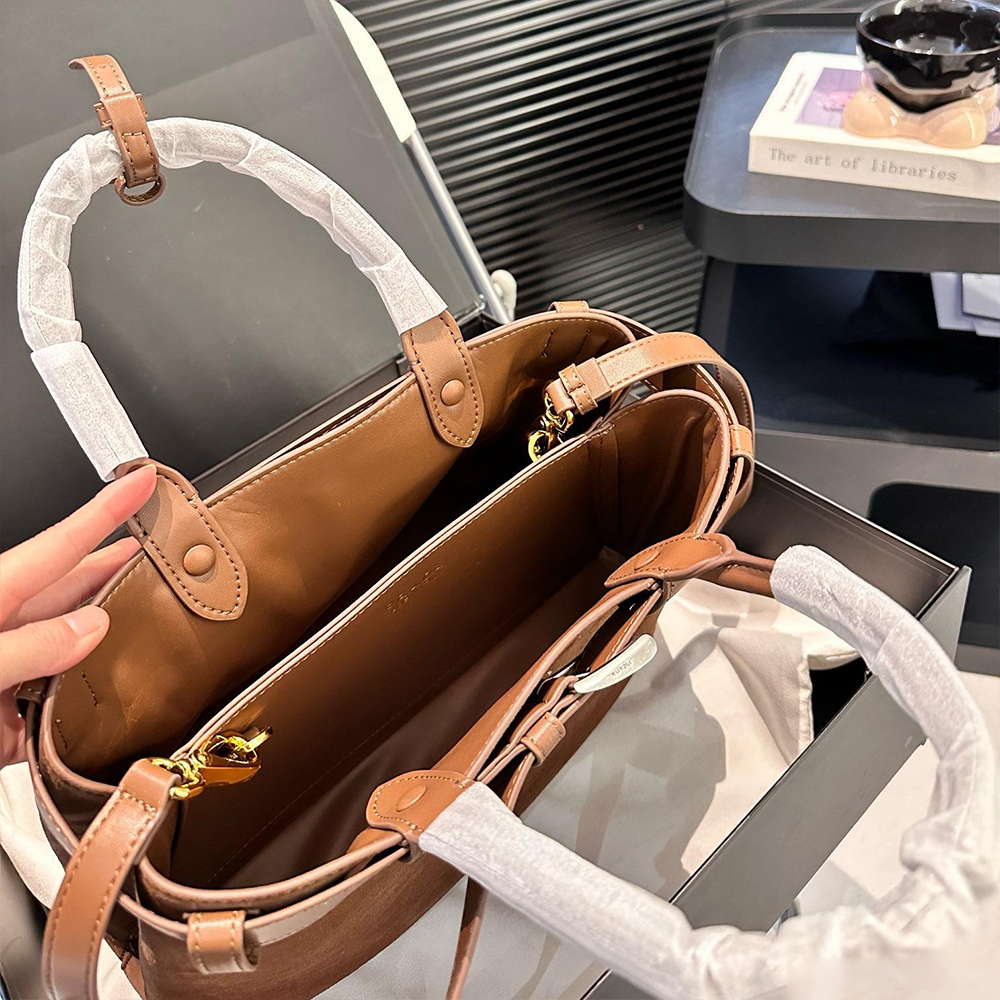 Prada Suede Buckle bag - Image 10