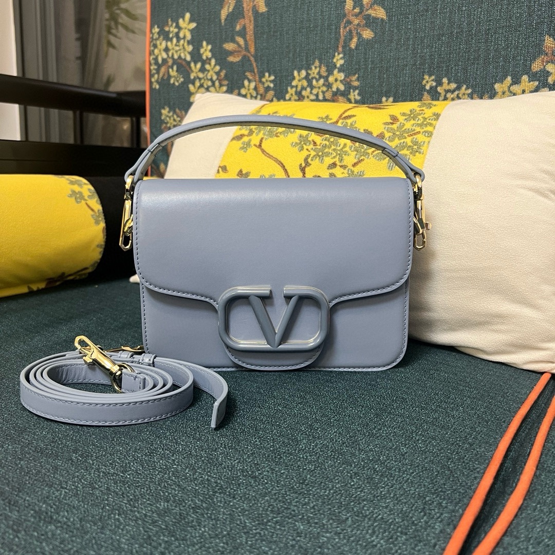 Valentino LOCò Calfskin Bag - Image 7