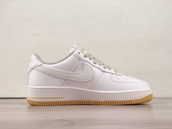 Nike Air Force White Brown