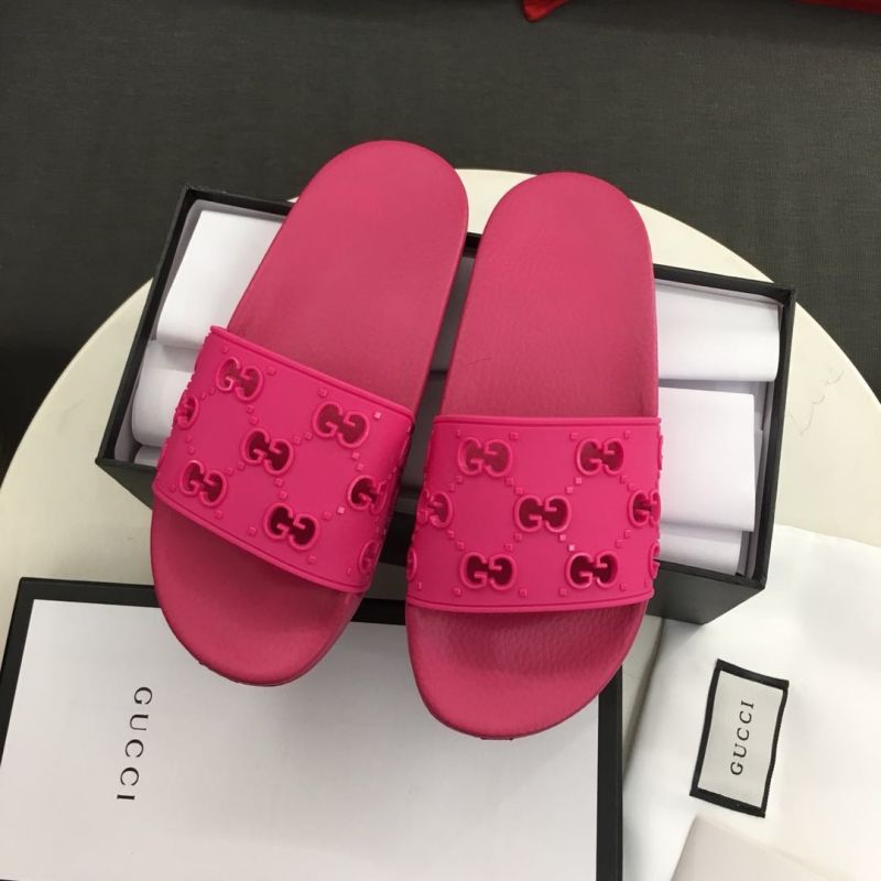 Gucci Womens GG Slide Rubber Sandals 573922 - Image 6