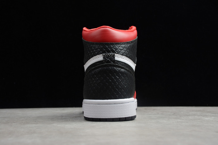 Air Jordan 1 Satin Black Toe CD0461-016 - Image 6