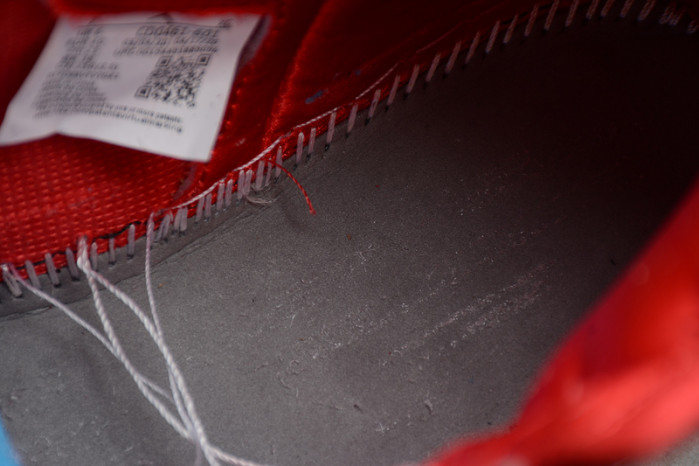 Air Jordan 1 Satin Black Toe CD0461-016 - Image 9