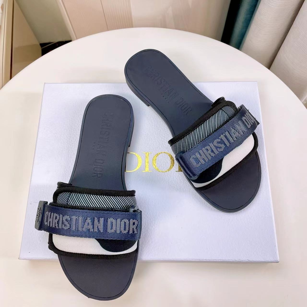 Dior DWAY Slide Slipper Sandals  With Adjustable Type Slide Sandal - Image 5