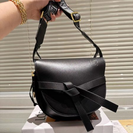 Loewe Gate Shoulder Bag Small - Image 5