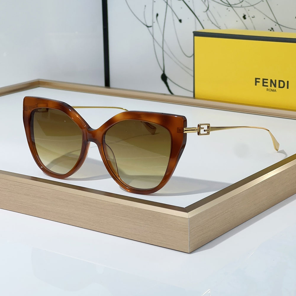 Fendi  Thin-framed Sheet Metal on The Sides Sunglasses Top quality - Image 1