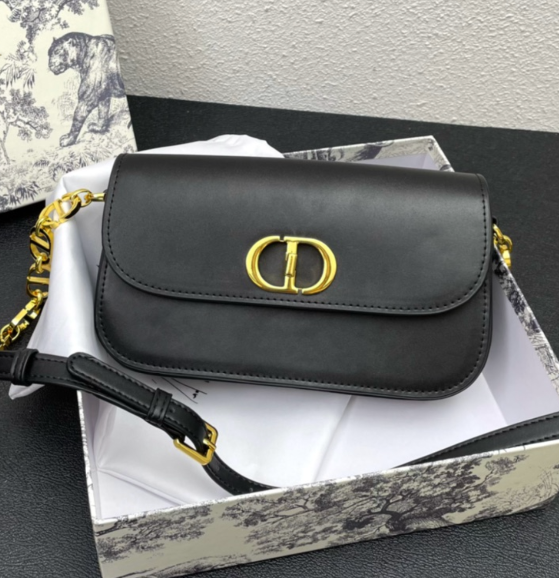 Dior 30 Montaigne Avenue Oblique - Image 4