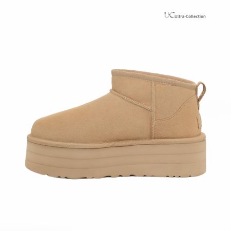 UGG Women's Classic Ultra Mini Platform - Image 12