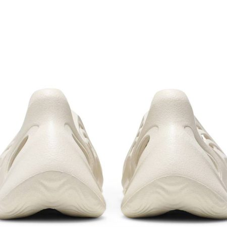 Yeezy Foam Runner Ararat G55486 - Image 5