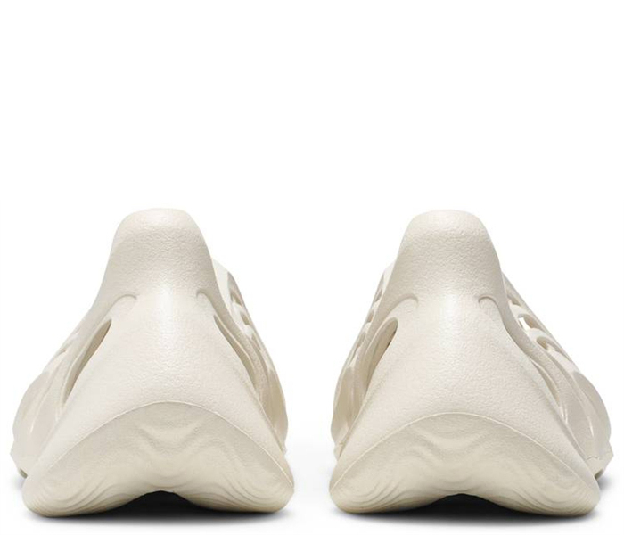 Yeezy Foam Runner Ararat G55486 - Image 5