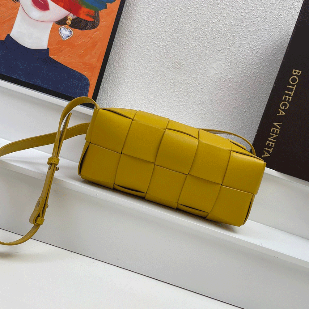 Bottega Veneta BV Small Brick Cassette Shoulder Bag - Image 5