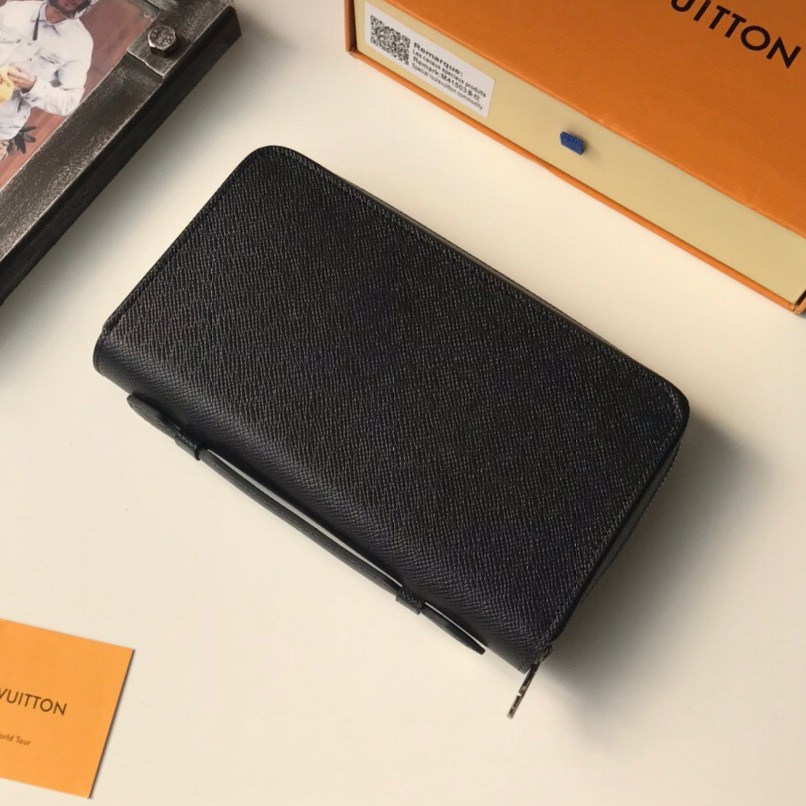 LV Zippy Wallet - Image 7