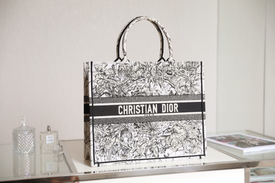 Dior Book Tote Pink Toile De Jouy Embroidery - Image 1