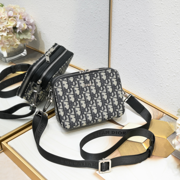 DIOR Oblique Classic Embroidery Crossbody Bag