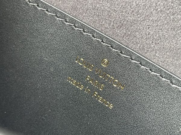 Tilsitt m46548