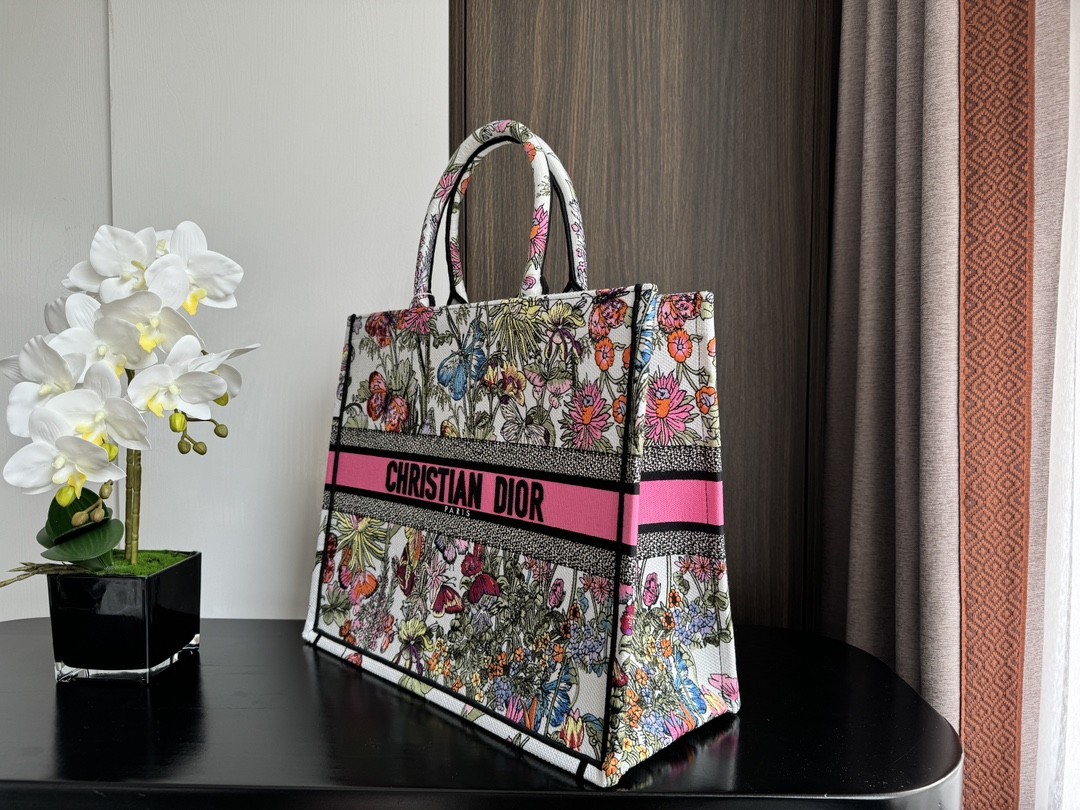 Dior Book Tote Bag Butterflies - Image 3