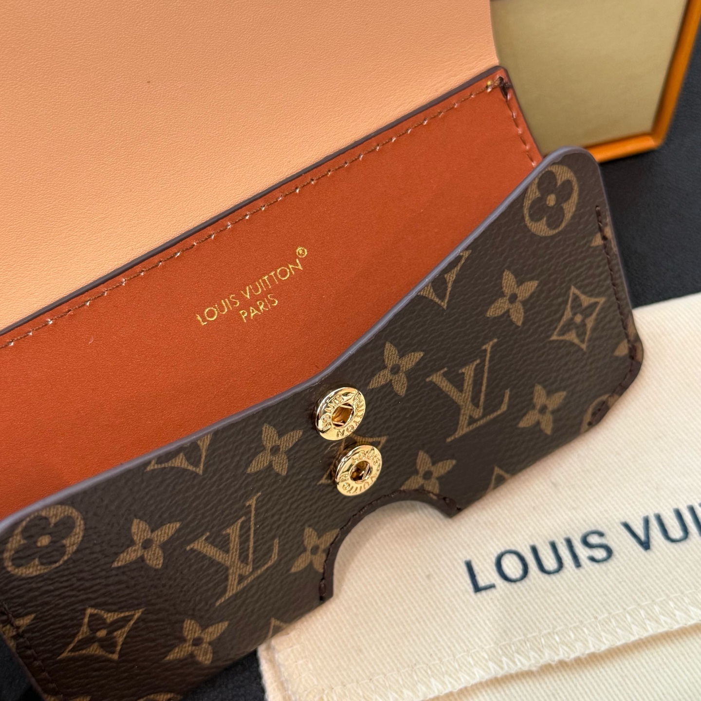 LV Glasses Holder - Image 6