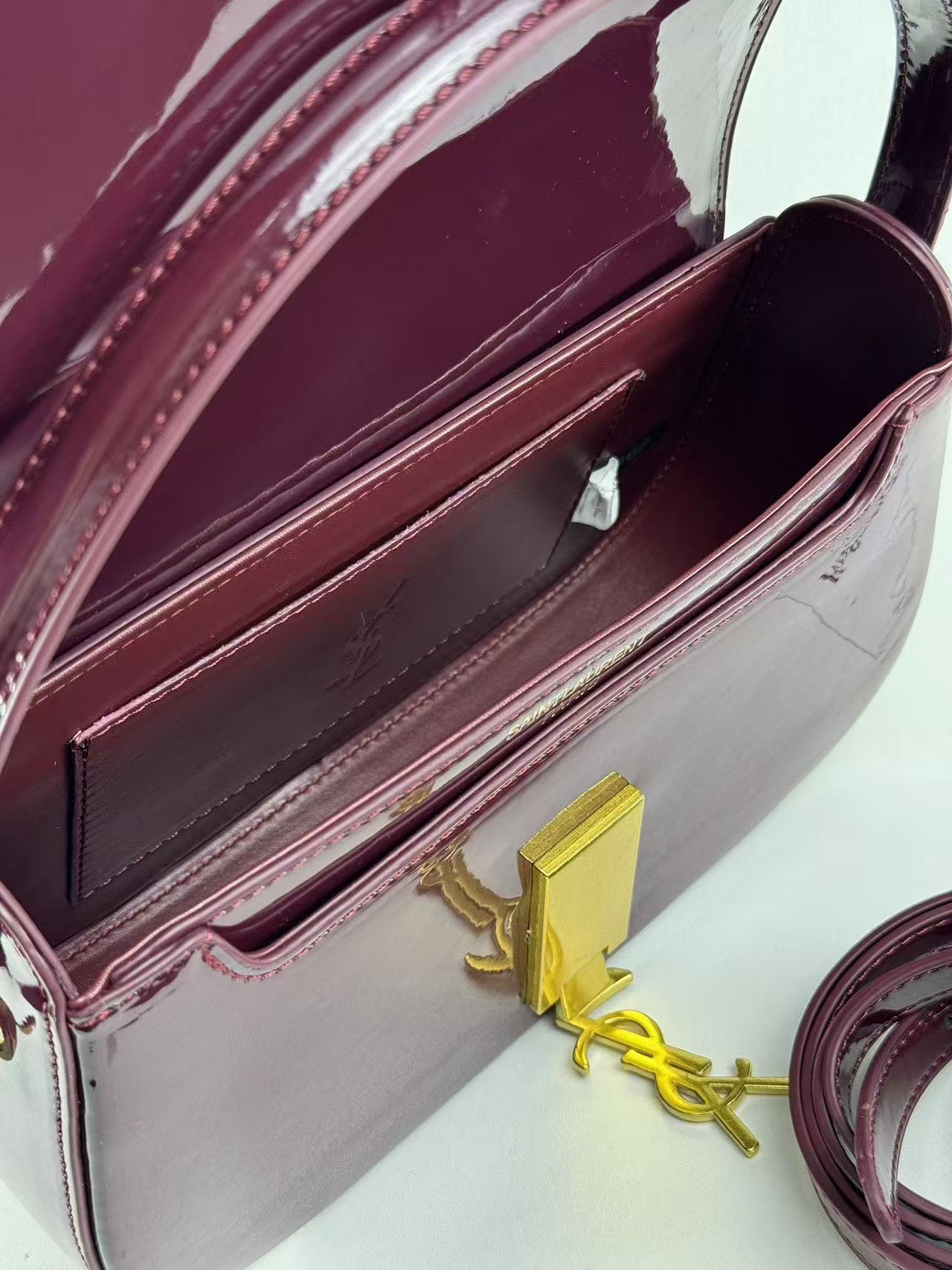 Saint Laurent YSL Top-Handle Bag in Patent Leather - Image 7