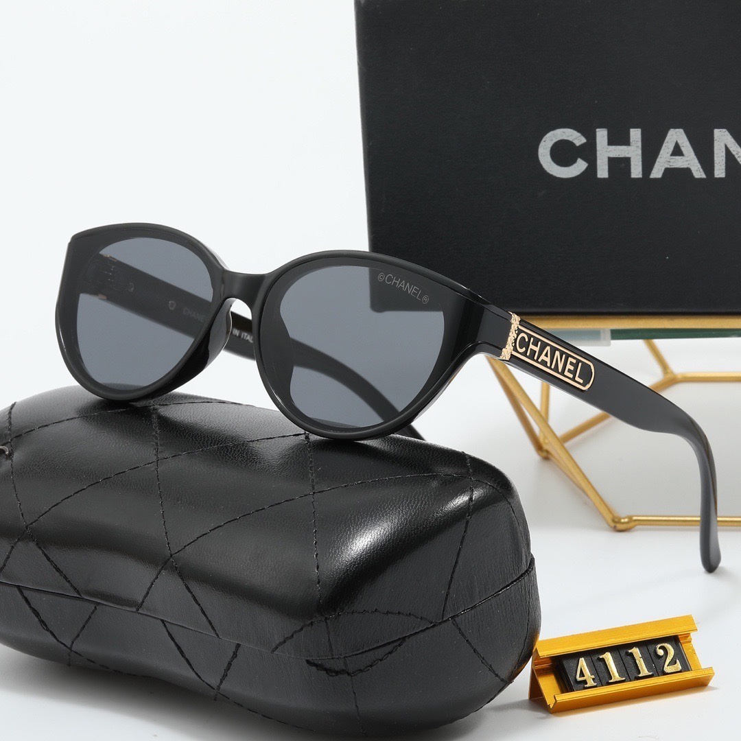 Chanel Fashionable Sunglasses - Image 3