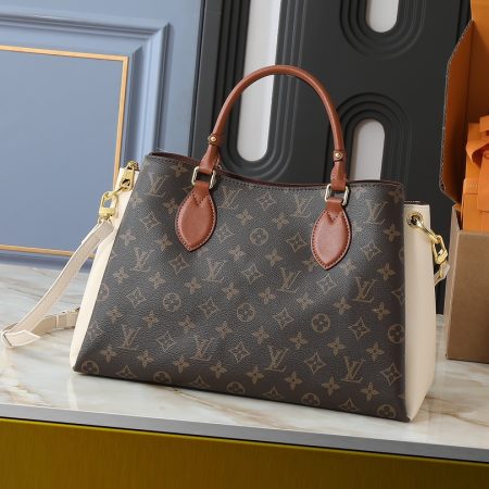 LV Monogram Handbag - Image 4