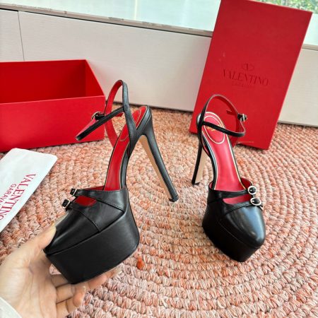 Valentino Garavani Crasher Platfrom Pumps - Image 8