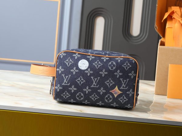LV Locker Dopp Kit Toiletry Bag