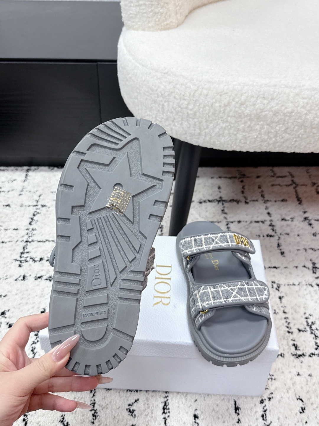 Dior Dioract Sandals - Image 9