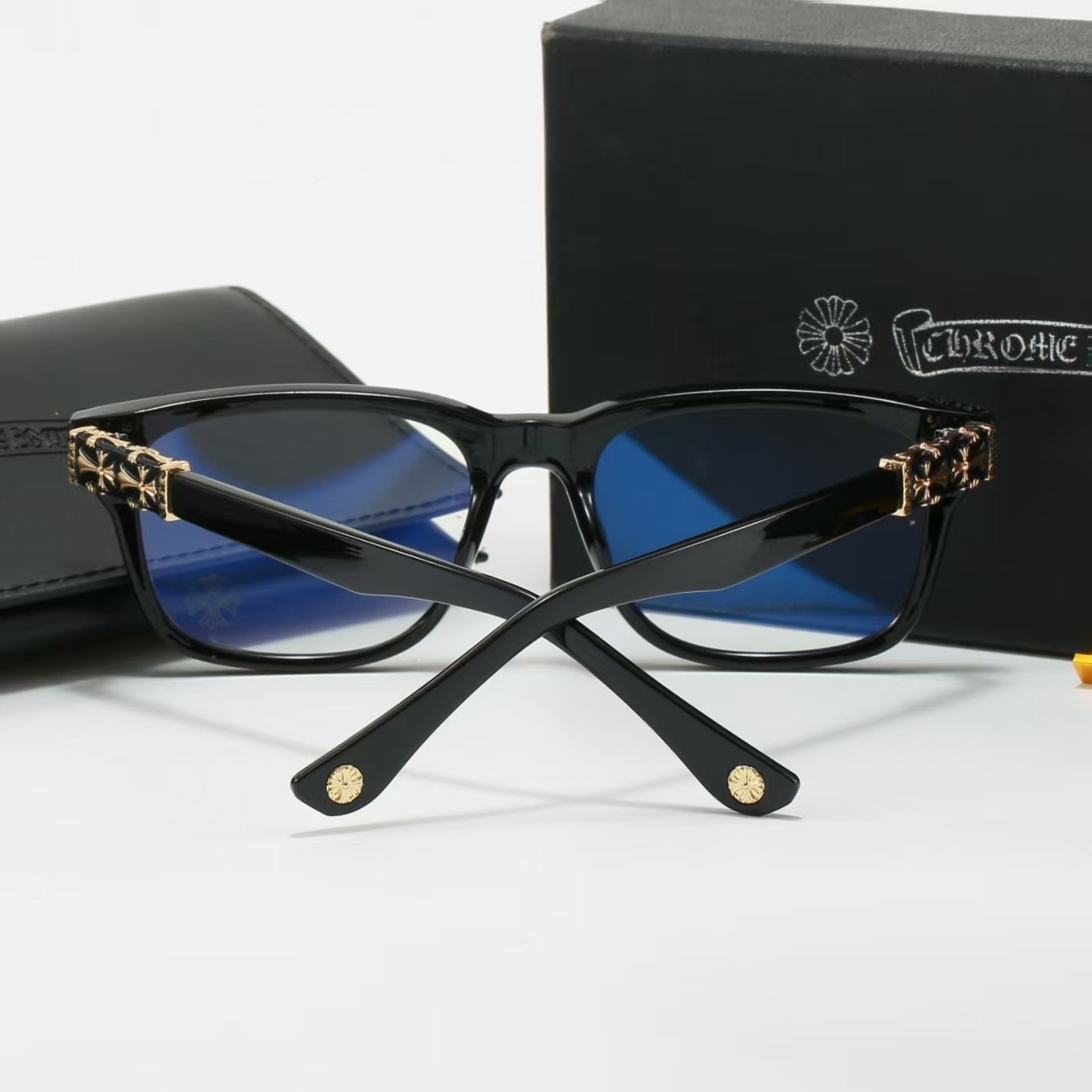 Chrome Hearts Fashionable Sunglasses - Image 8