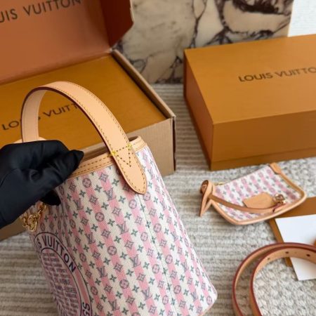 LV Allinbb Bucket Bag - Image 2