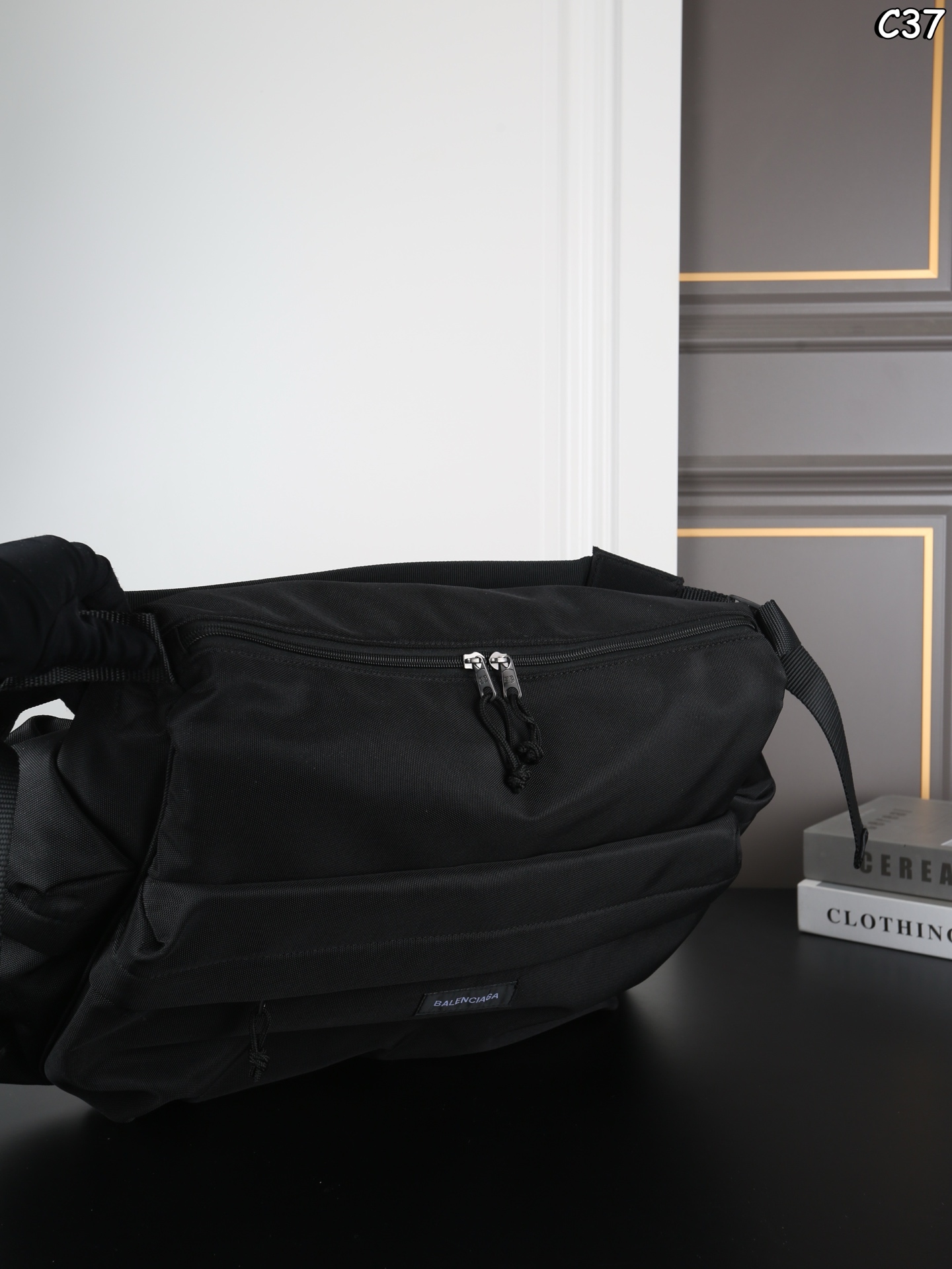 Balenciaga Explorer Multipocket Weekender Medium Bag - Image 7