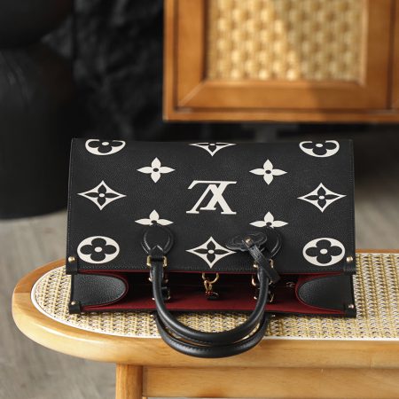 LV OnTheGo MM Bicolor Monogram Empreinte Bag - 10A Mirror Version - Image 6