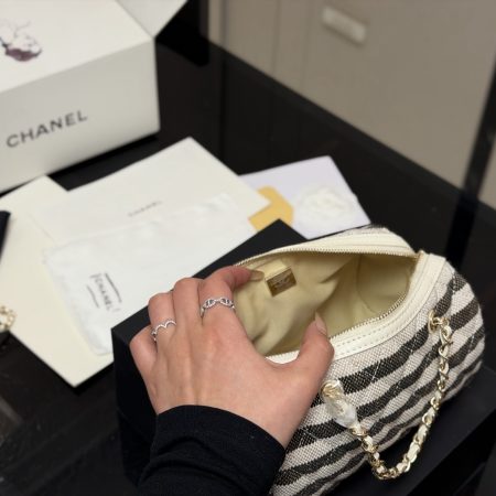 Chanel Clutch With Chain Bag - Image 6