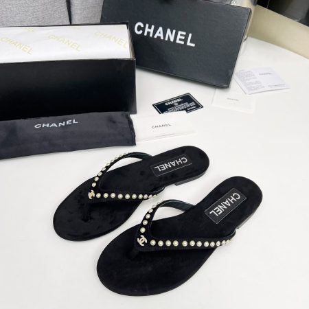 Chanel Velvet 25C Flip-flops - Image 6