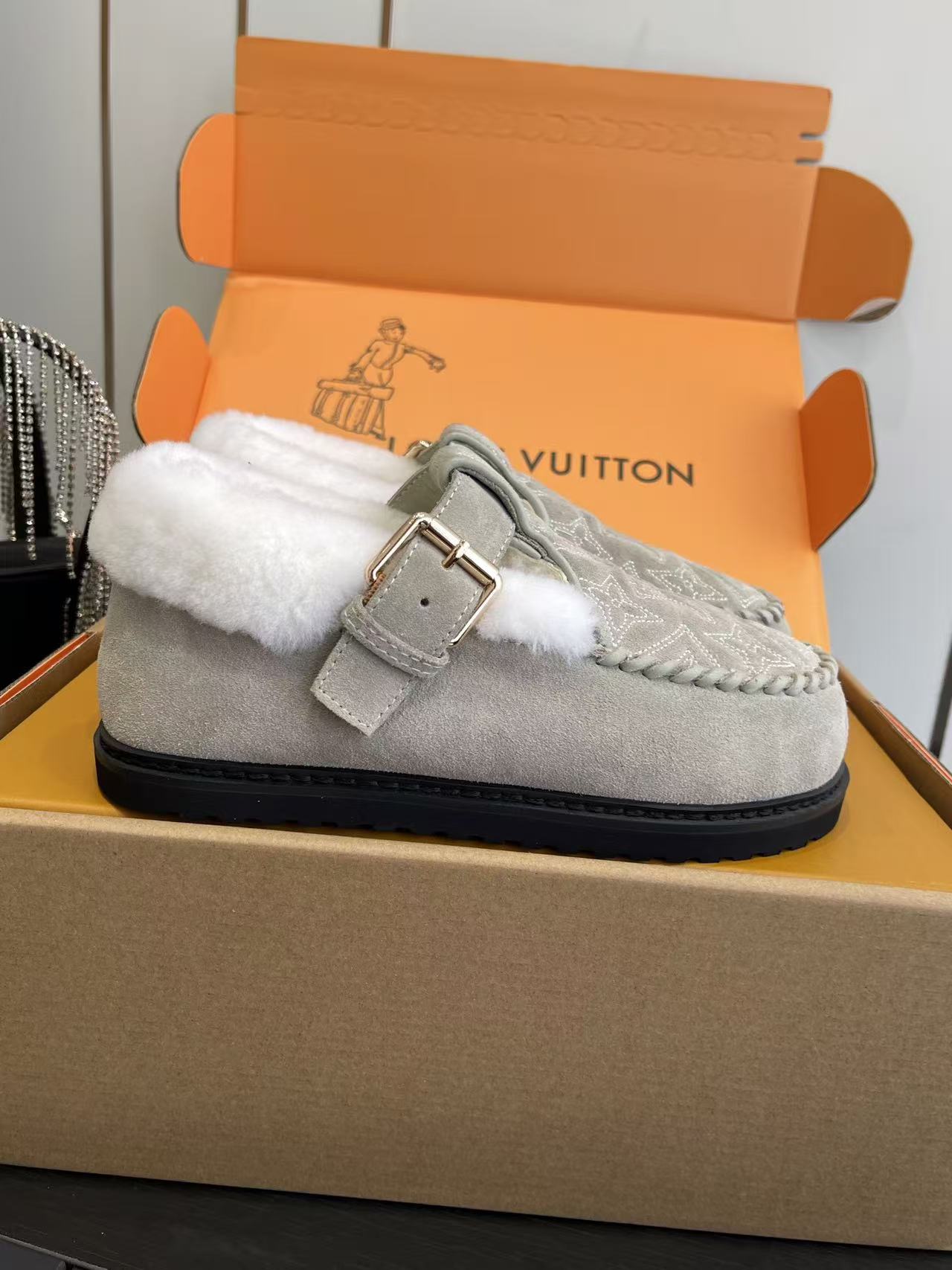 LV X Grace Coddington Catogram Colorado Comfort Sandals 1 - Image 3