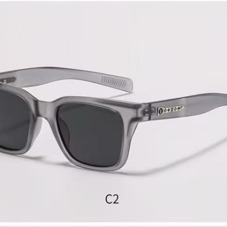 LV Fashionable Sunglasses - Image 5