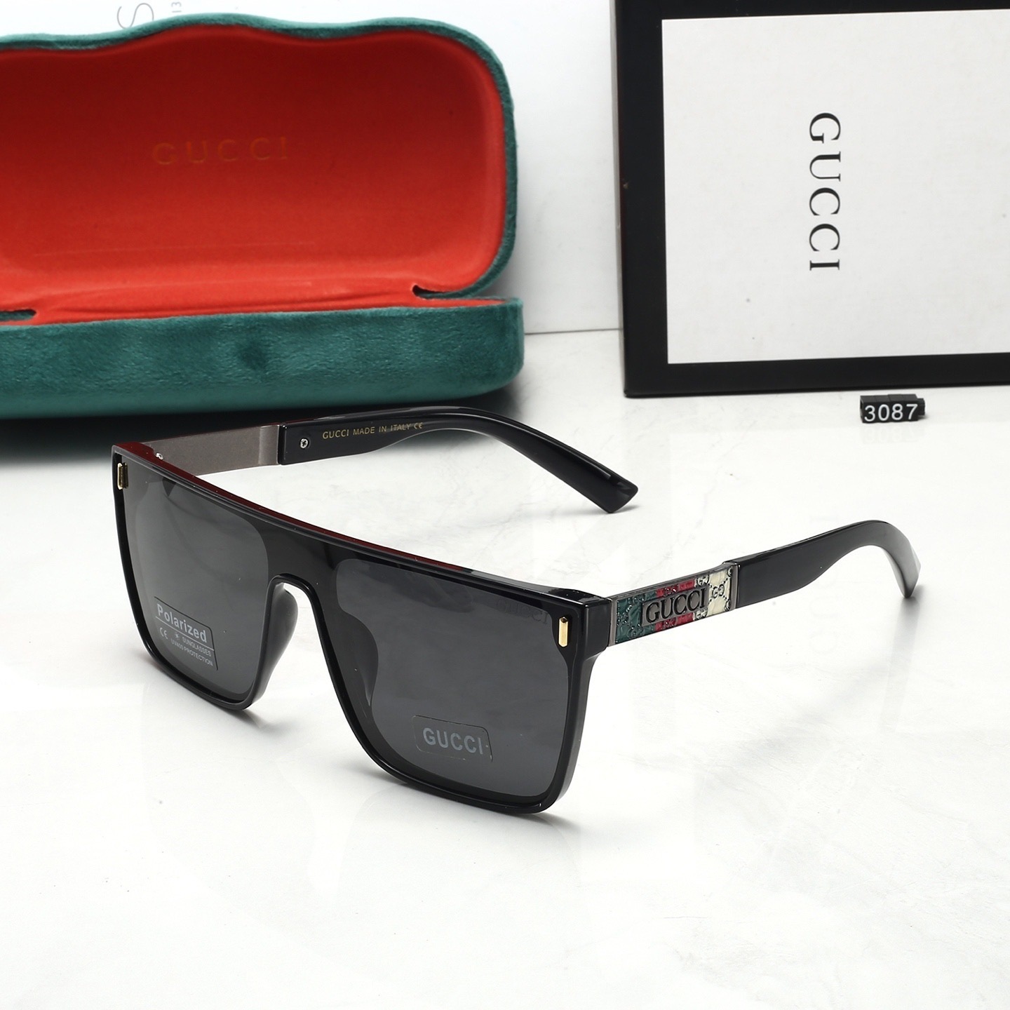 Gucci Fashionable Sunglasses - Image 3