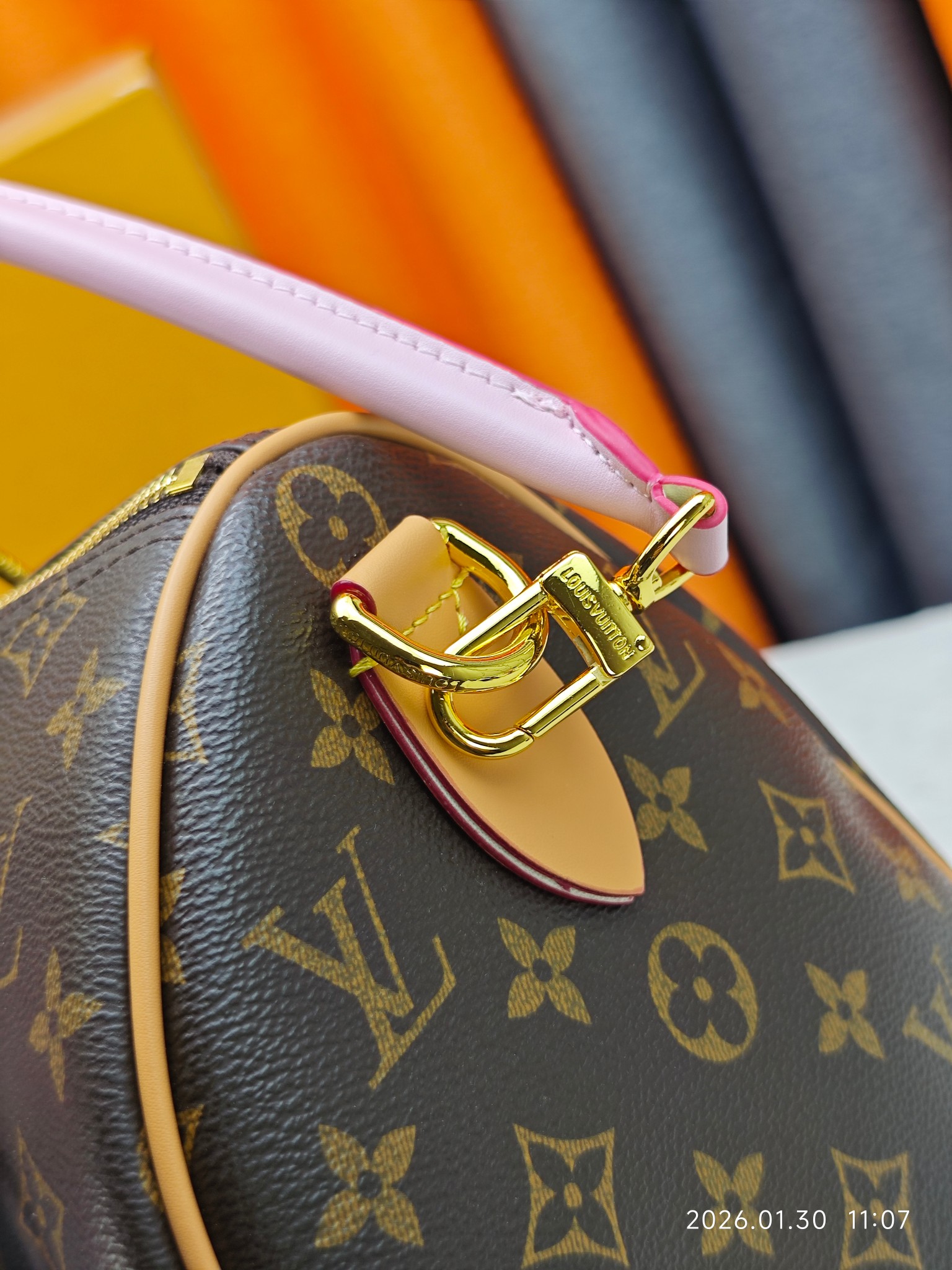 LV Speedy 30 Bag - Image 8
