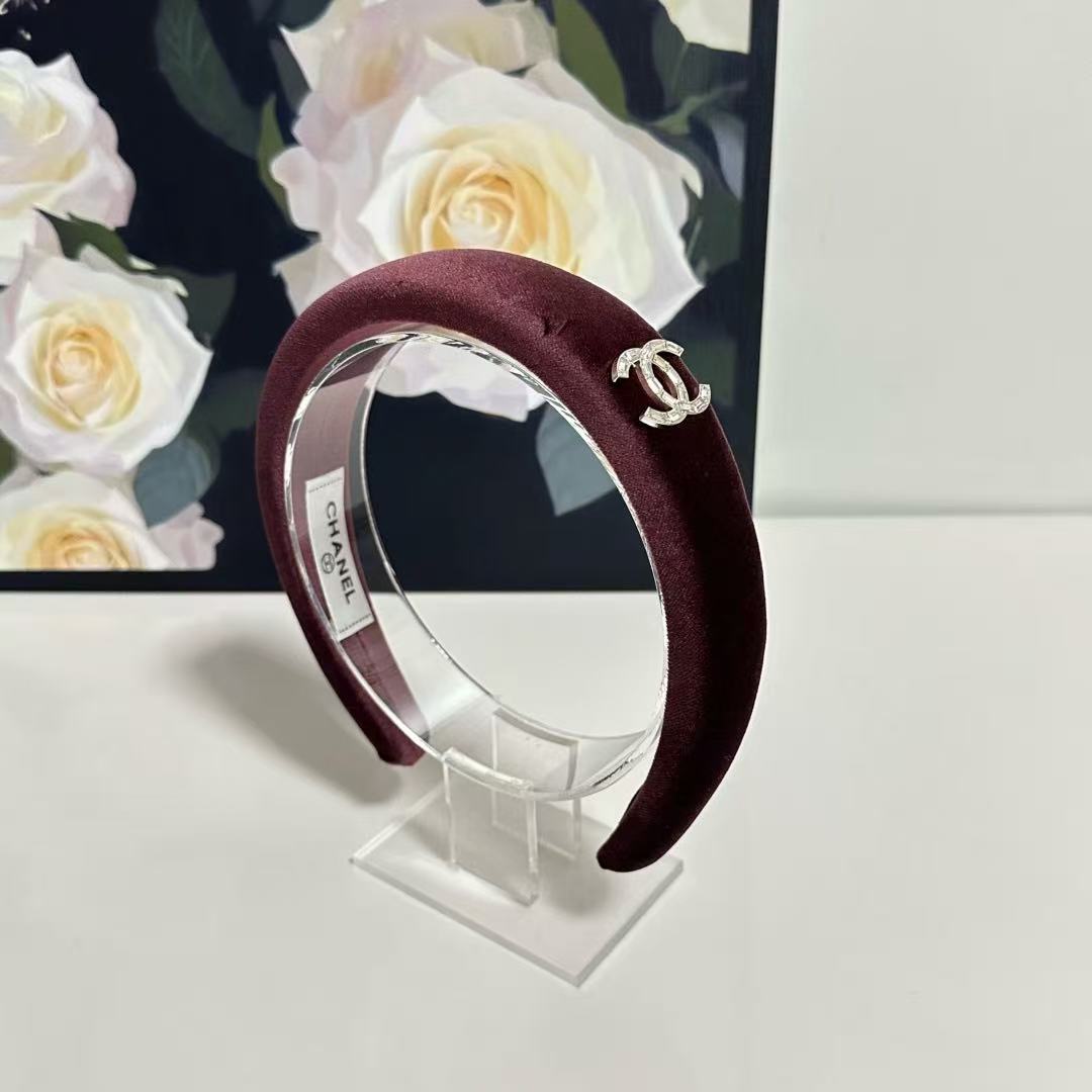 Chanel New Velvet Headband - Image 1