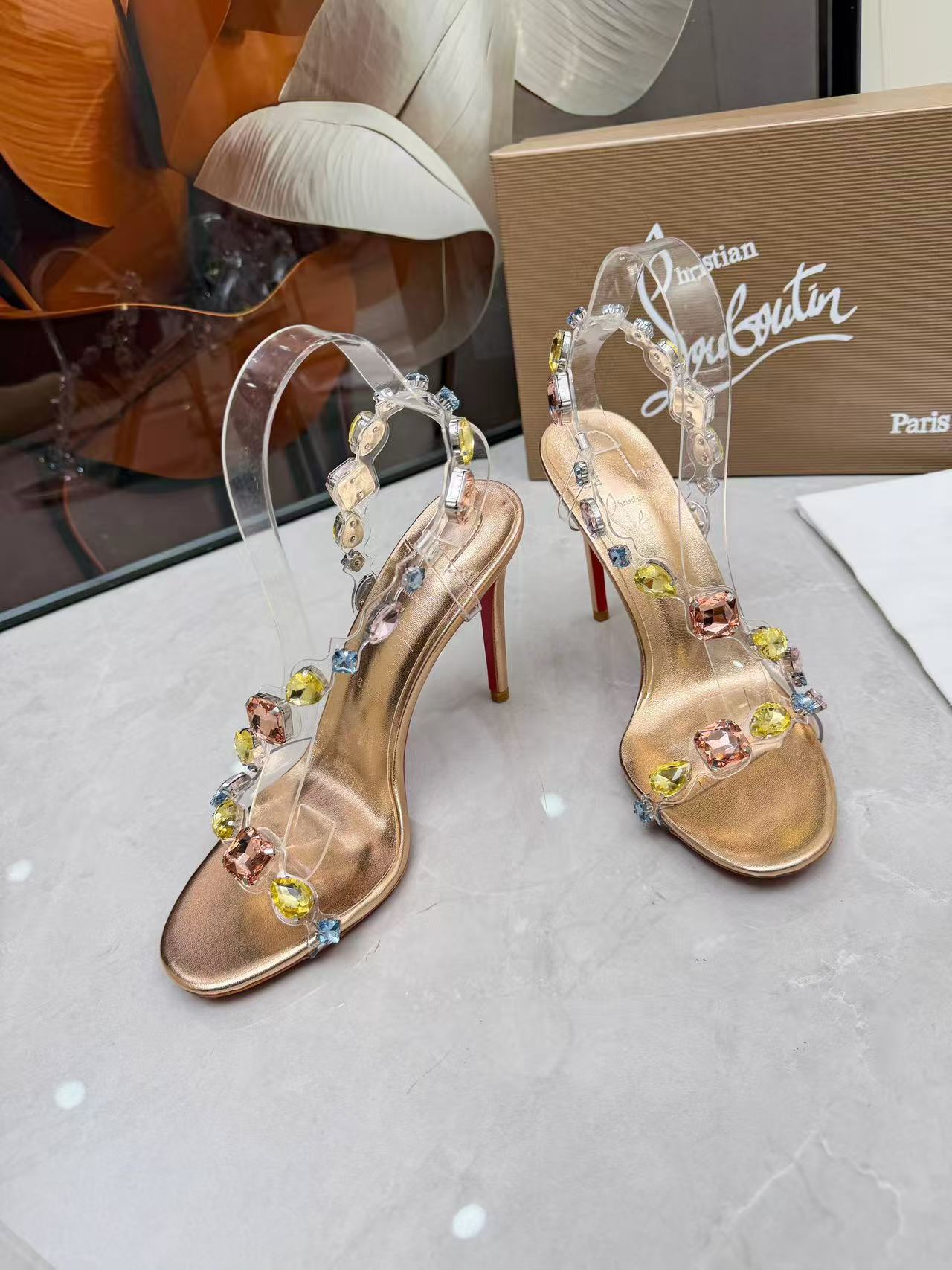 Christian Louboutin-High-Heels - Image 2