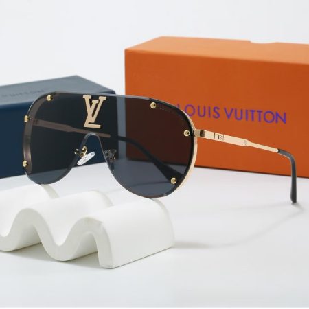LV Fashionable Sunglasses - Image 7