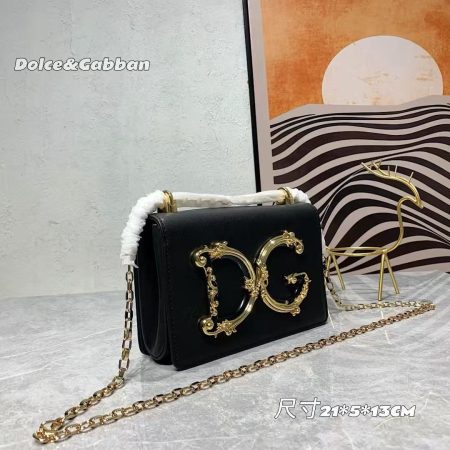 Dolce & Gabbana Shoulder Bag - Image 2