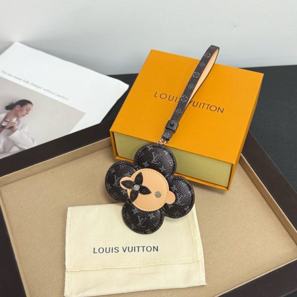 LV Accessories