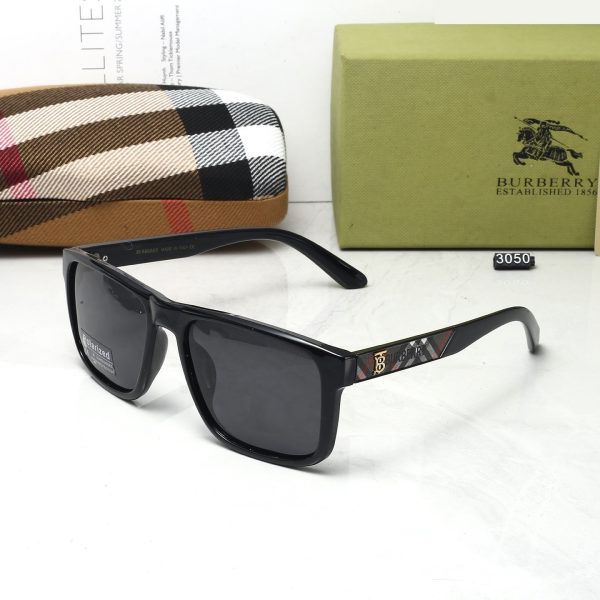 Burberry Fashionable Sunglasses