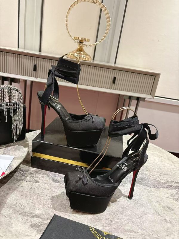 Christian Louboutin Cassia Lace Up Alta High Heels