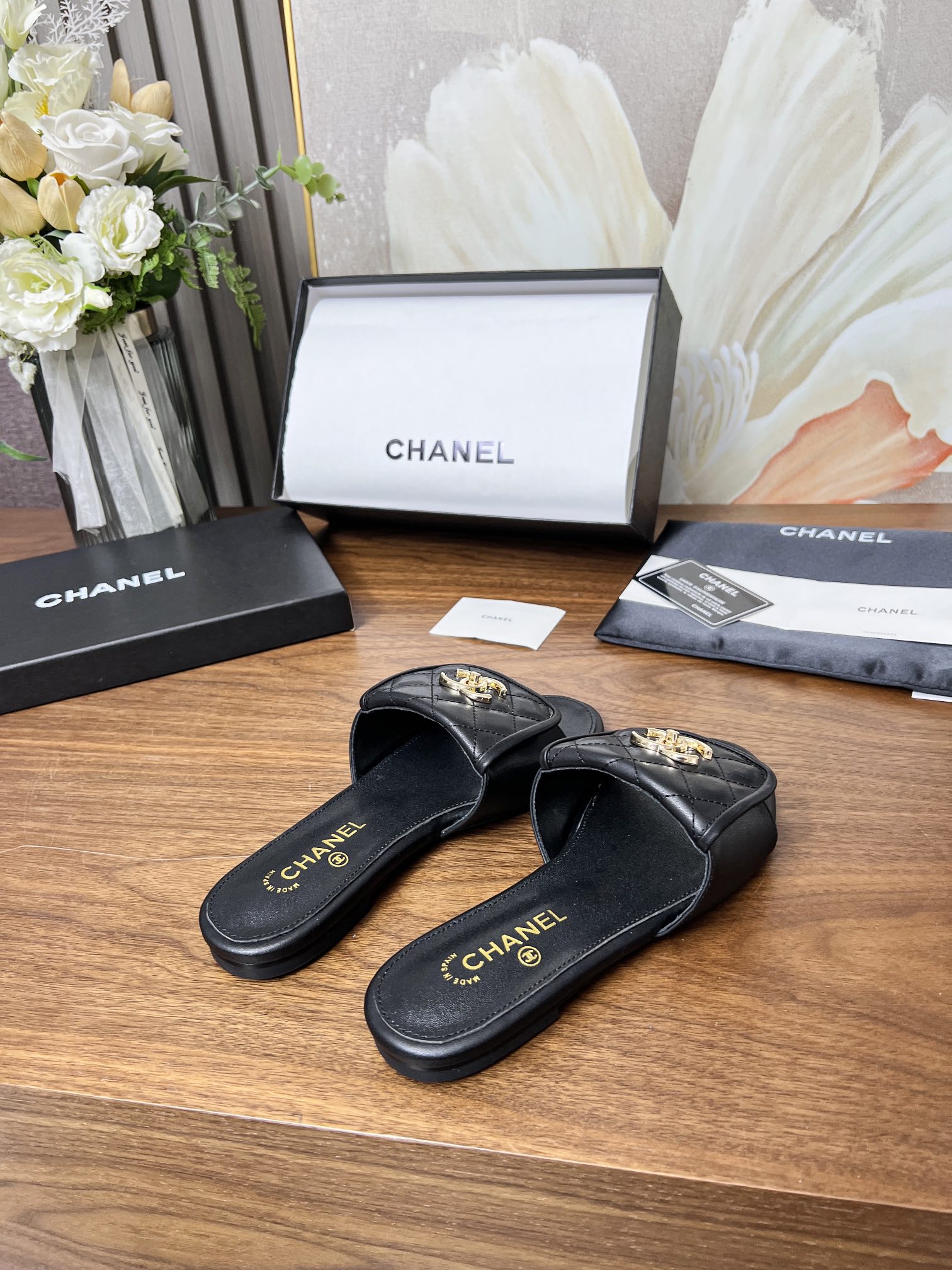 Chanel Quilted CC Slides - Image 7