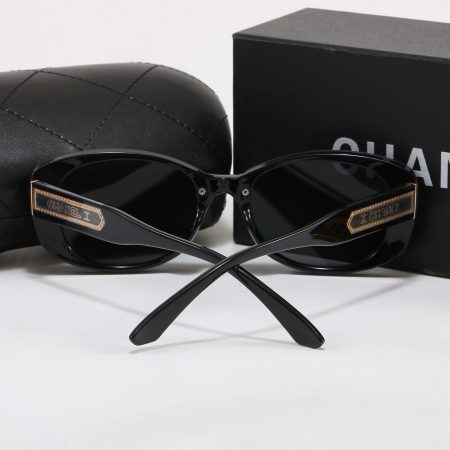 Chanel Fashionable Sunglasses - Image 8