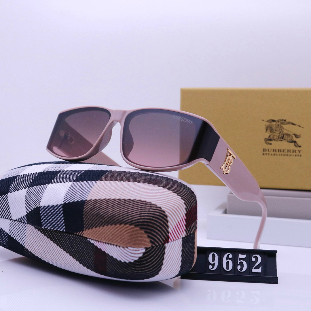 Burberry Fashionable Sunglasses - Image 7