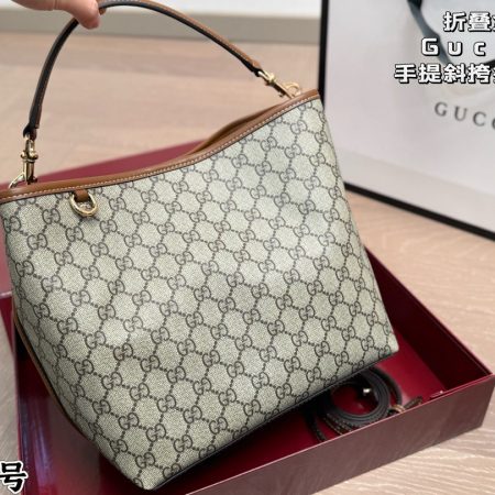 Gucci Handheld Crossbody Tote Bag - Image 4