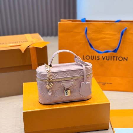 LV Vanity Chain Pouch Monogram Bag - Image 2