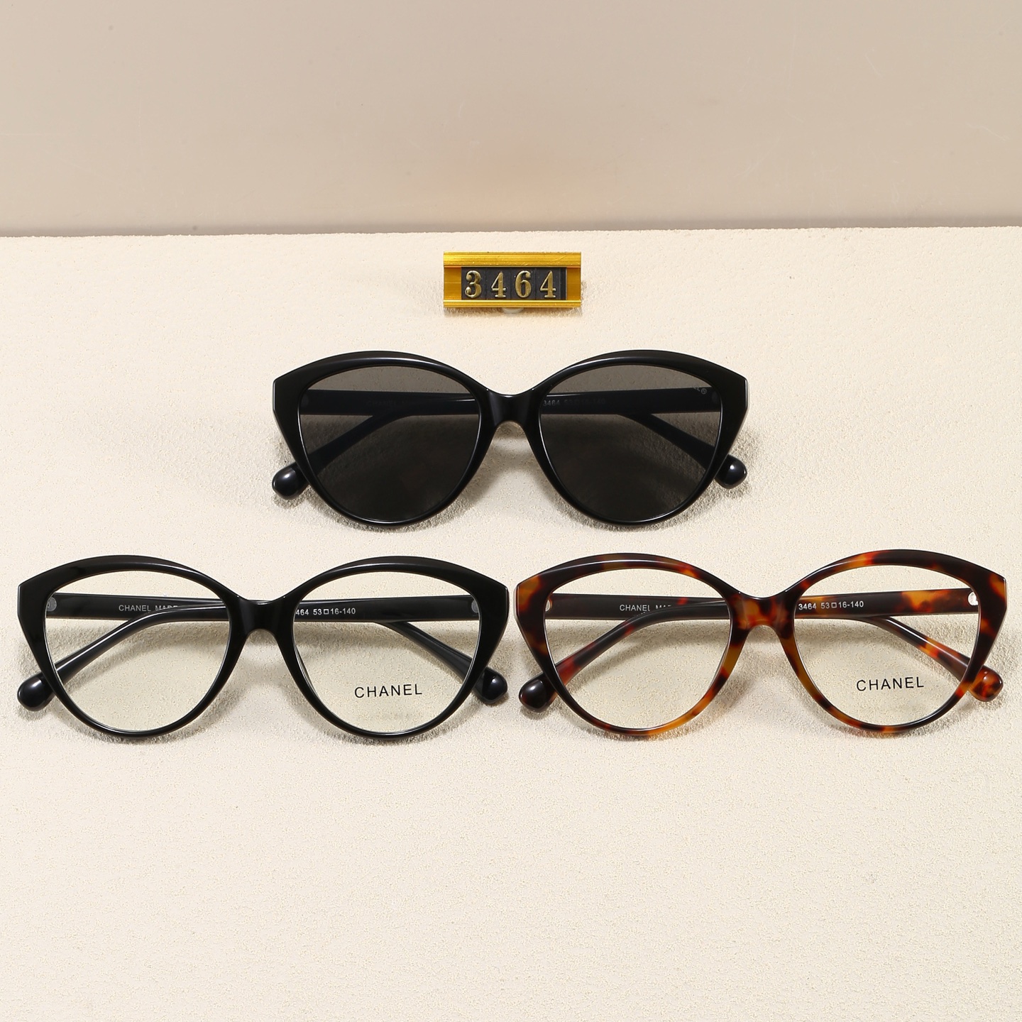 Chanel Fashionable Sunglasses - Image 2