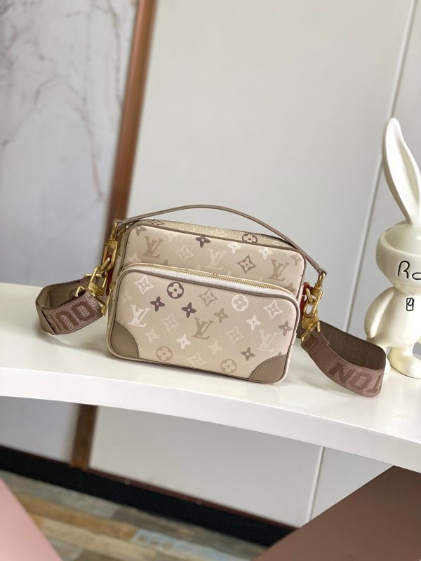 LV Nil Messenger Bag